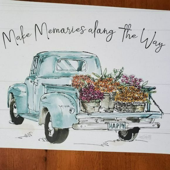 Plastic Placemats Set of 4 "Make Memories Along the Way" Truck with Flowers - Picture 2 of 5